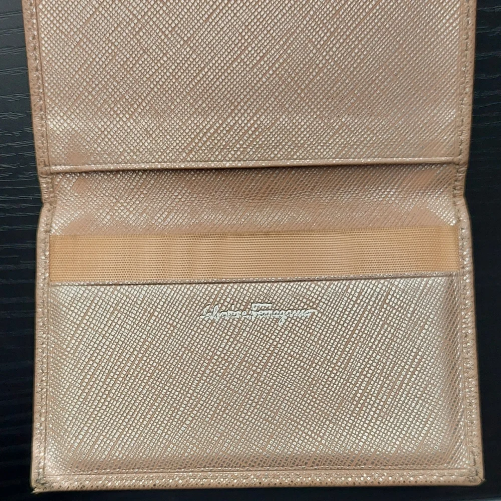 Salvatore Ferragamo Light Tan Card Holder/Wallet - Picture 7 of 8